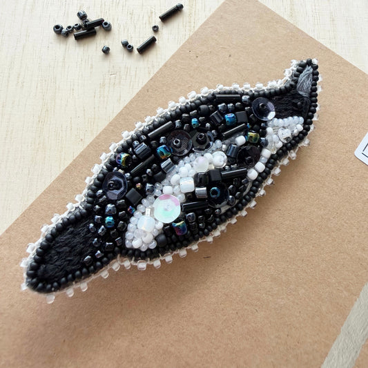Magpie | Beaded Brooch