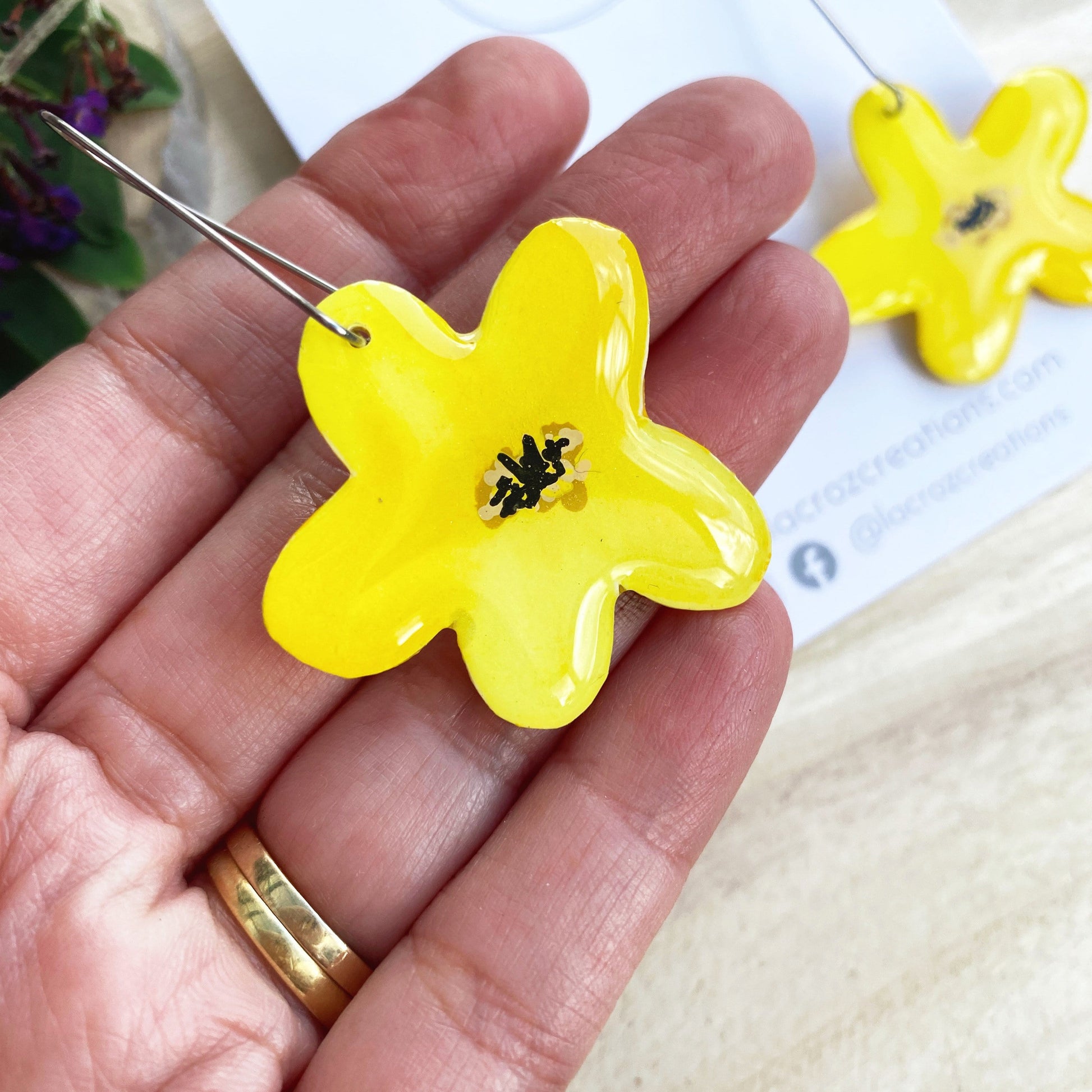 Lacroz Creations Earrings Summer Blooms - Midi | Yellow Daisy Earrings